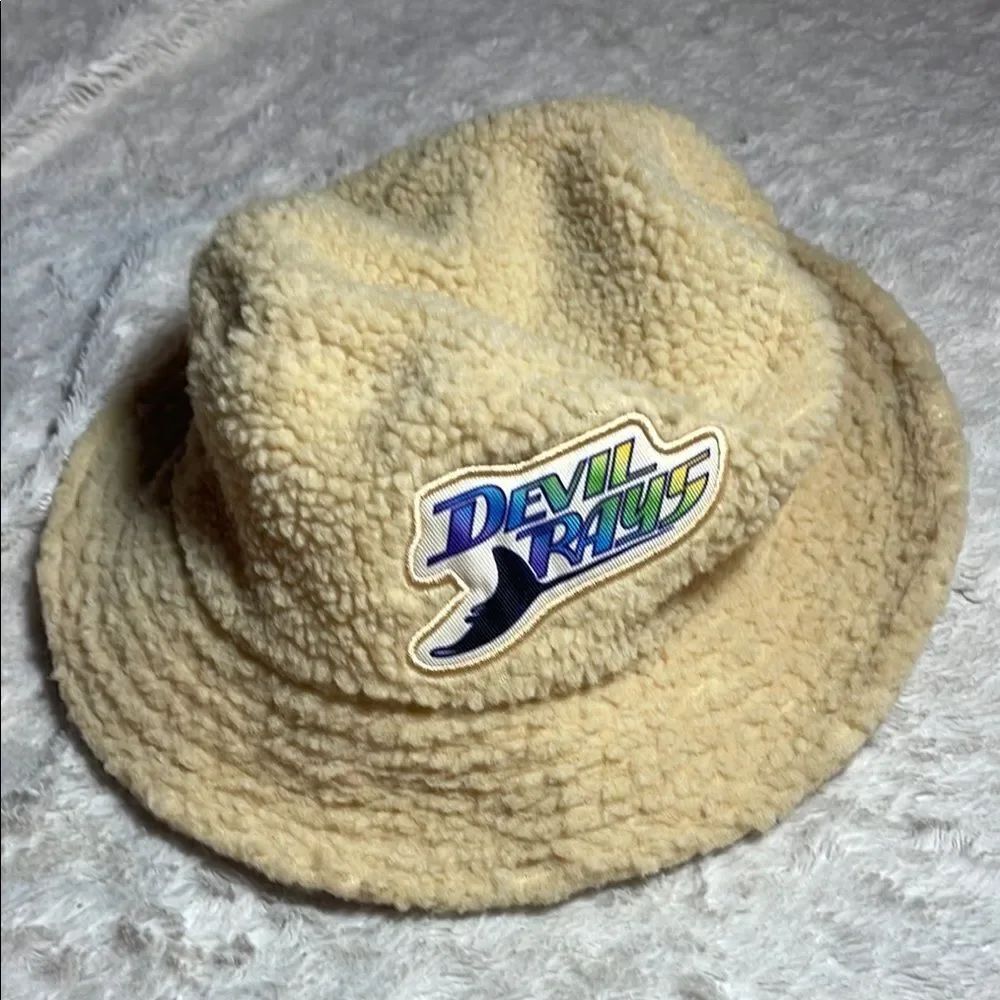 Melon wear Tampa Bay Devil Rays Sherpa bucket hat